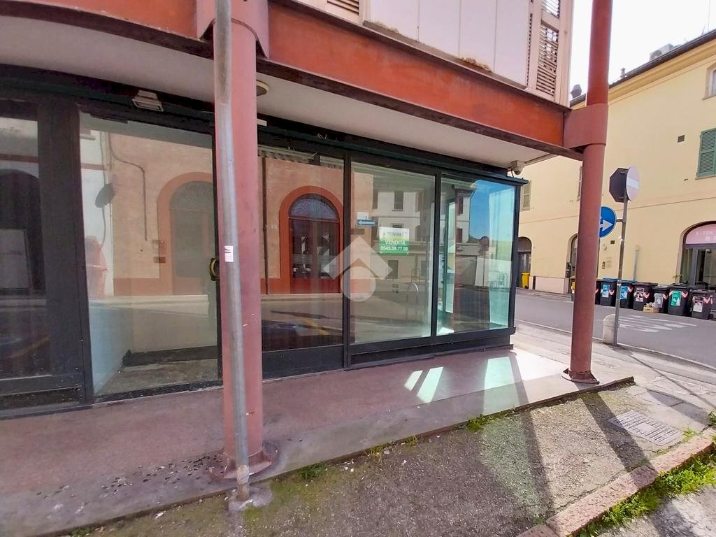 Negozio via Risorgimento, Lugo - foto 3