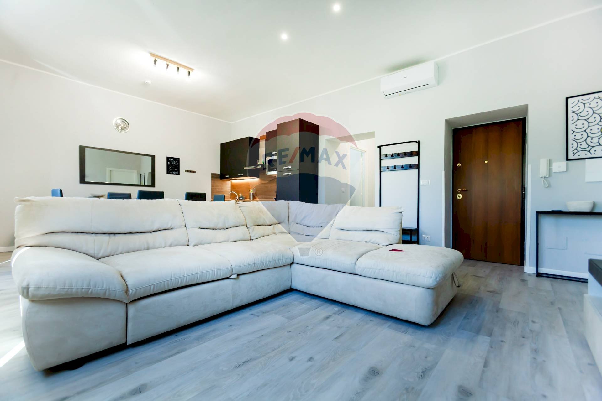 Three-room apartment Via Lodovico Jacobini, Roma (neighborhood Torrevecchia) - photo 2