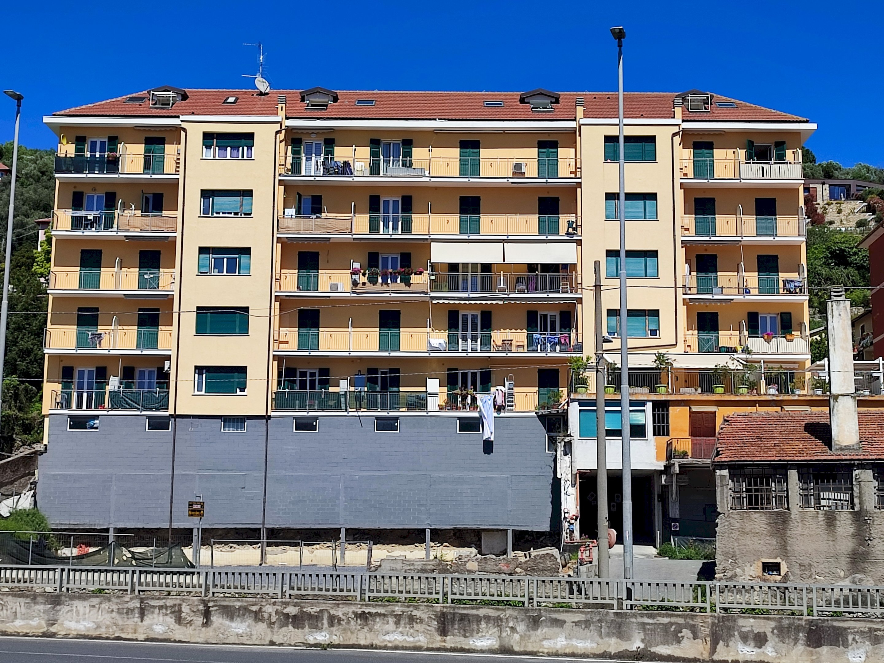 Bilocale via Giuseppe Airenti, 46, Imperia - foto 3