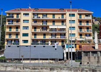 Bilocale via Giuseppe Airenti, 46, Imperia - foto 3