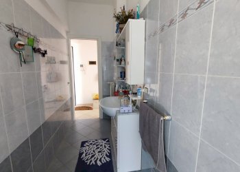 Bilocale via Giuseppe Airenti, 46, Imperia - foto 13