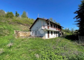 Casa indipendente Strada canavero, Bricherasio - foto 1