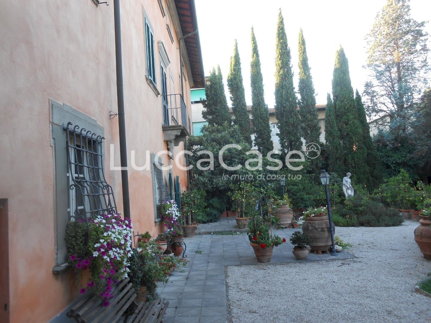 Villa Crescentino - photo 1