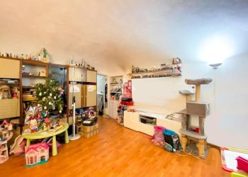 Apartment Via Gio Francesco Niella, Savona (neighborhood Centro) - photo 13
