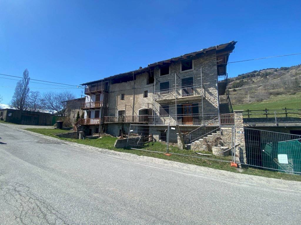 Zona - Rustic Frazione Grand Sarriod, Saint-Nicolas - photo 3