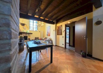 Salone - Three-room apartment strada Bergamino, Collecchio - photo 8