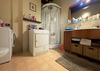 Lavanderia - Three-room apartment strada Bergamino, Collecchio - photo 12