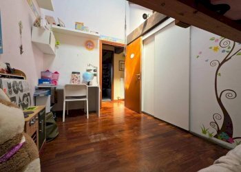 Camera da letto - Three-room apartment strada Bergamino, Collecchio - photo 20