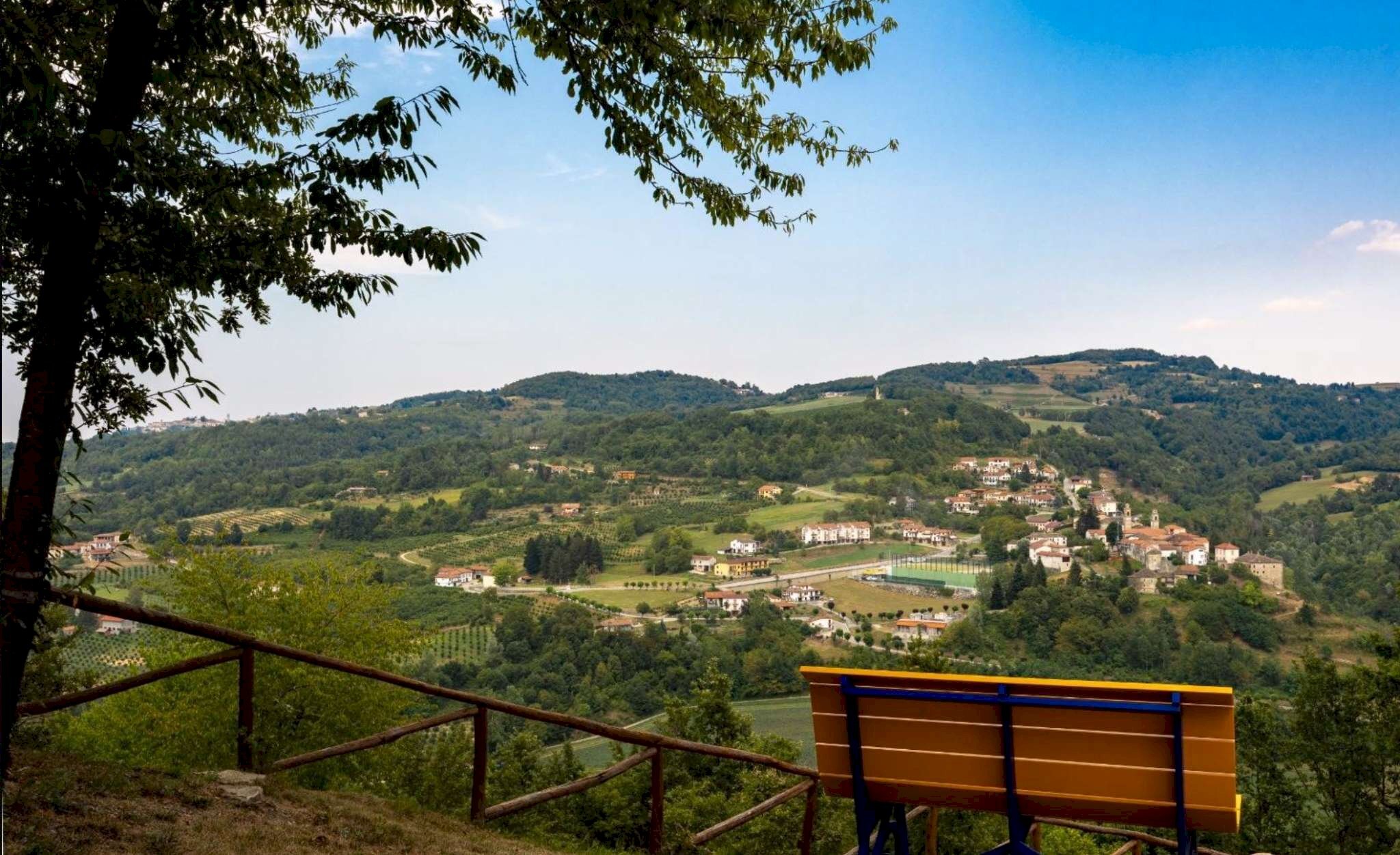 PANORAMA - Bilocale via BEPPE FENOGLIO, 11, San Benedetto Belbo - foto 1