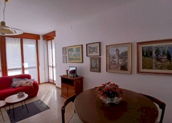 Salone - Appartamento viale Milano, 27C, Sondrio - foto 6