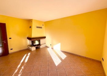 Salone - Villa via Giuseppe Mazzini, 14, Busca - photo 9