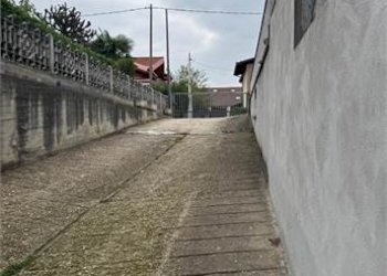 Box VIA MEDICI 25, Rivalta di Torino (TO), Rivalta di Torino - photo 3