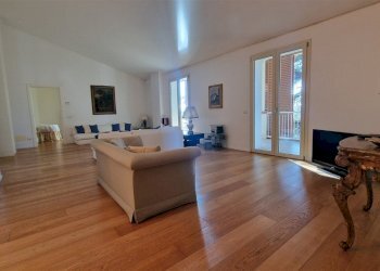 Apartment Parma - photo 1