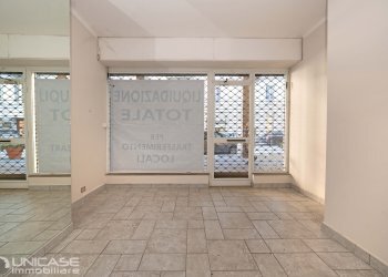 Locale Commerciale via Chiappero, 21, Pinerolo - foto 6