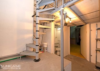 Locale Commerciale via Chiappero, 21, Pinerolo - foto 10