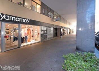 Locale Commerciale via Chiappero, 21, Pinerolo - foto 15