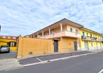 Stabile - Palazzo Grazzanise - foto 12