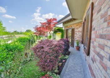 Villa Via Rivarolo Bossole, Lombardore - foto 1