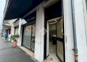 Shop negozio corso torino, Novara - photo 26