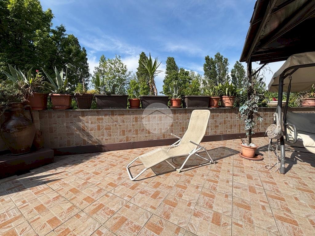 Two-room apartment Via Matteotti, Peschiera Borromeo - photo 1