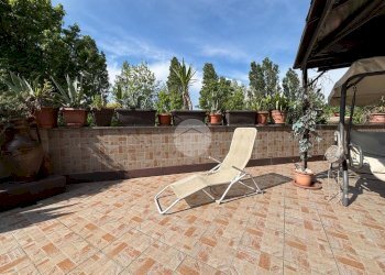 Two-room apartment Via Matteotti, Peschiera Borromeo - photo 1