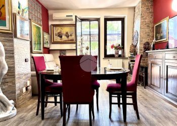 Two-room apartment Via Matteotti, Peschiera Borromeo - photo 3