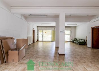 Interno non residenziale - Negozio via Genova, Carpi - foto 5