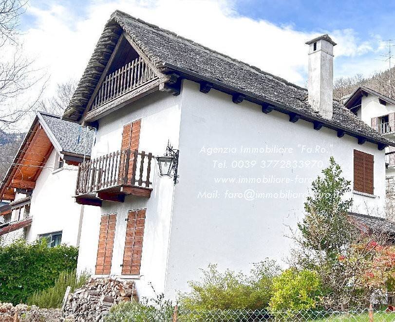 Facciata - Villa via Craveggia, Toceno - foto 2