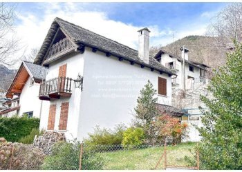 Facciata - Villa via Craveggia, Toceno - foto 5