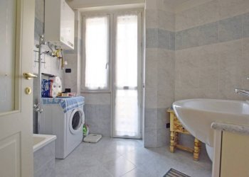 Bagno - Quadrilocale via Giovanni e Giacomo Durando, 2, Mondovì - foto 26