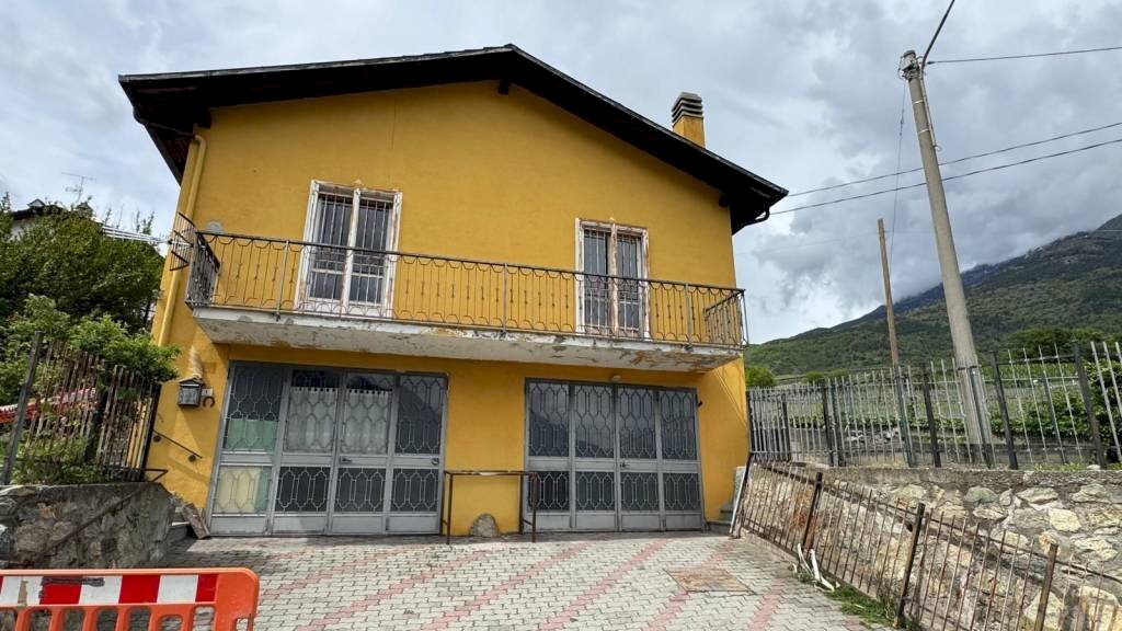 Facciata - Villa Località Frissonière, 1, Saint-Christophe - foto 2