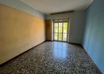 Camera da letto - Quadrilocale via Po, 13, Chivasso - foto 8