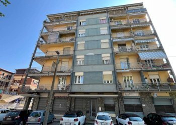 Facciata - Quadrilocale via Po, 13, Chivasso - foto 33