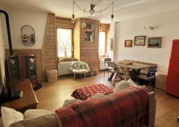 Salone - Quadrilocale Località Grande Golette, 69, La Thuile - foto 4