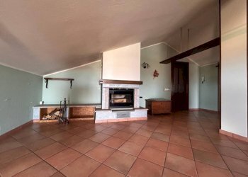 Salone - Appartamento via Beinette, 16, Peveragno - foto 10