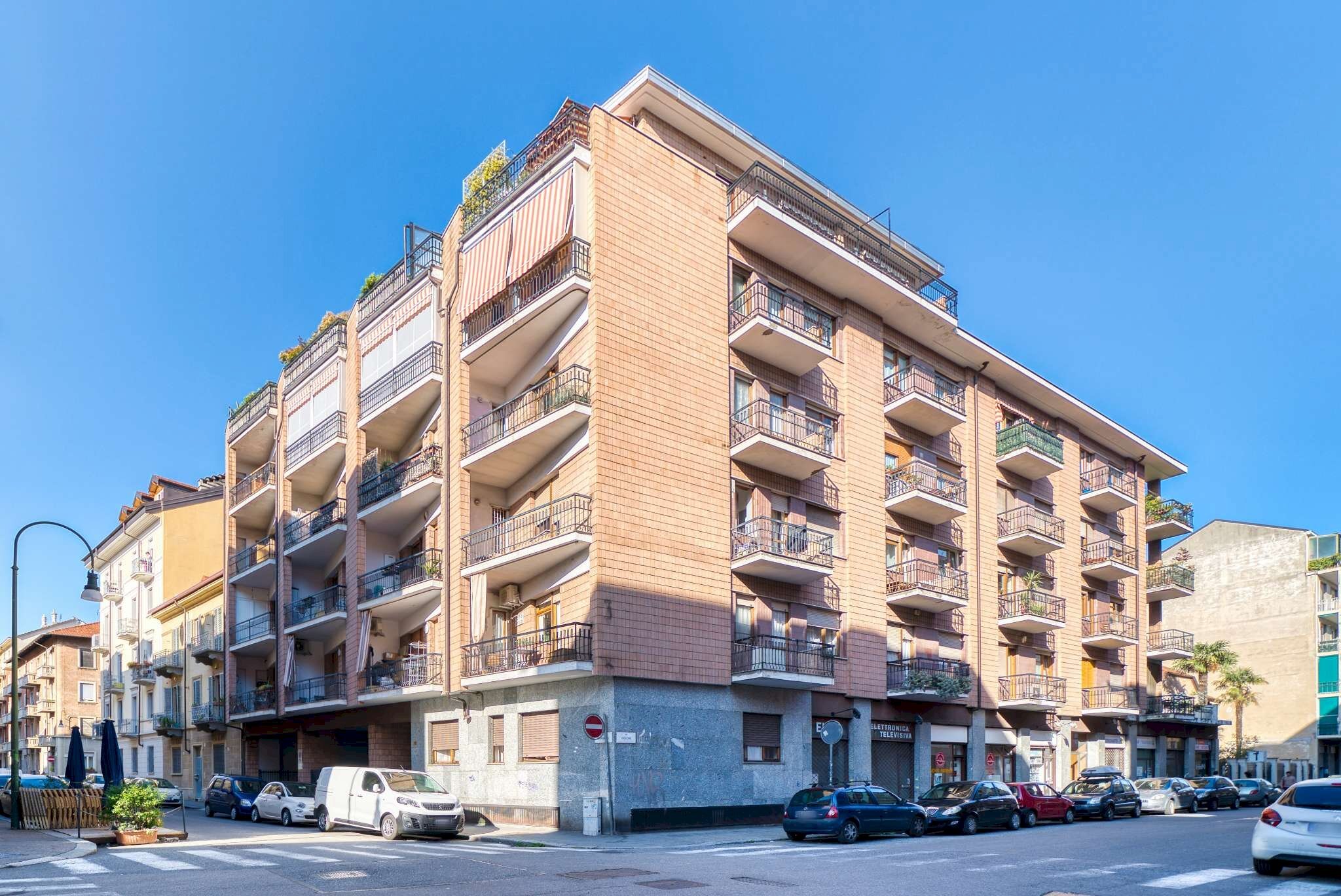 dsc06211 - Bilocale via Germanasca, 19, Torino - foto 1