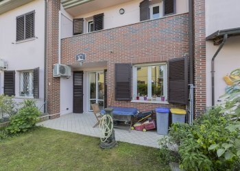 Small Villa Massa Lombarda - photo 18