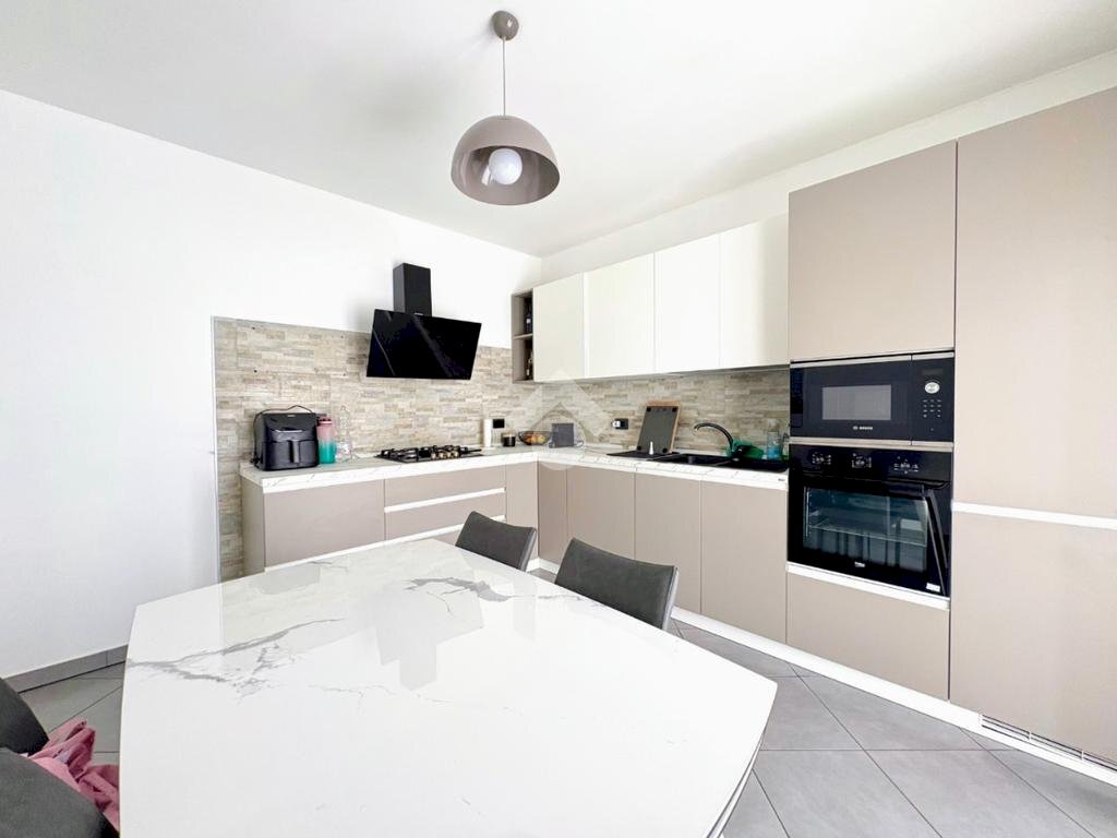 Quadrilocale Corso Torino, Carignano - foto 2