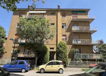 palazzina - Quadrilocale Via A. Gramsci, 27, Valsamoggia - foto 1