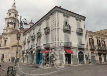 Ufficio / Studio condiviso piazza del lago, 2, Foggia - foto 4