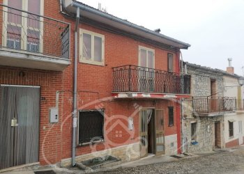 Casa indipendente via I Piani, 30, Faeto - foto 4