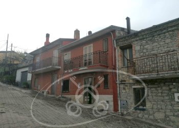 Casa indipendente via I Piani, 30, Faeto - foto 5