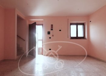 Casa indipendente via I Piani, 30, Faeto - foto 9