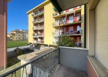 Apartment Via cesare battisti, Lavagna - photo 1