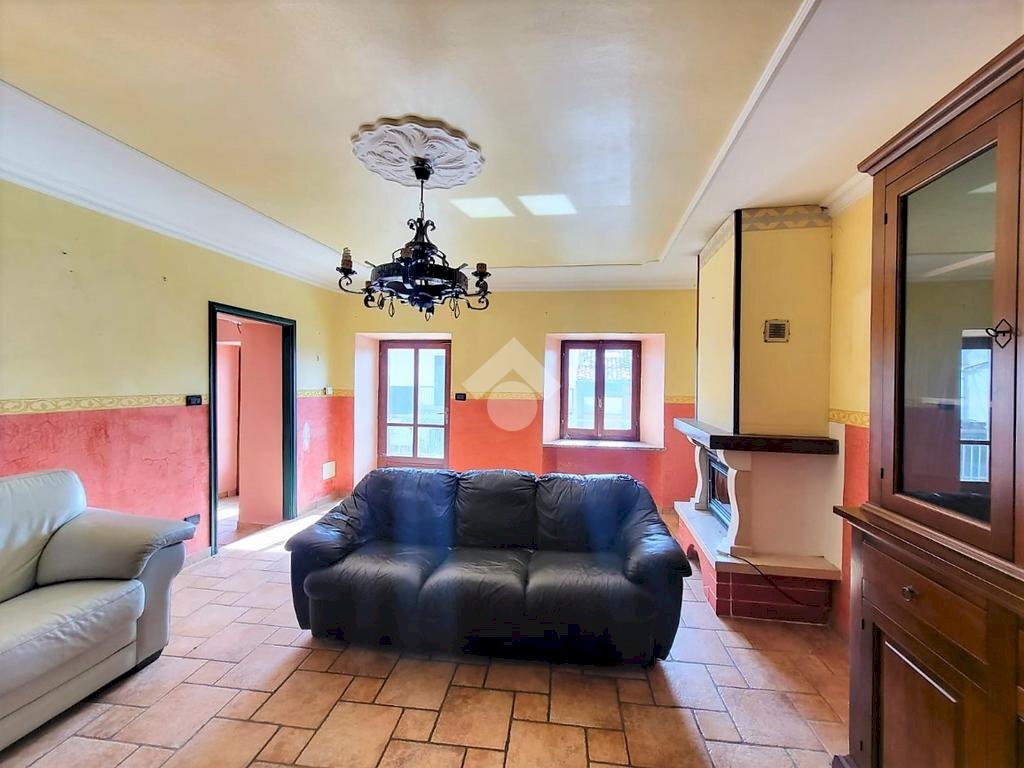 Casa semi indipendente Frazione Macchia, Forno Canavese - foto 2