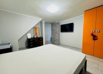Camera da letto - Villa strada Cascine Nuove, Frossasco - foto 47