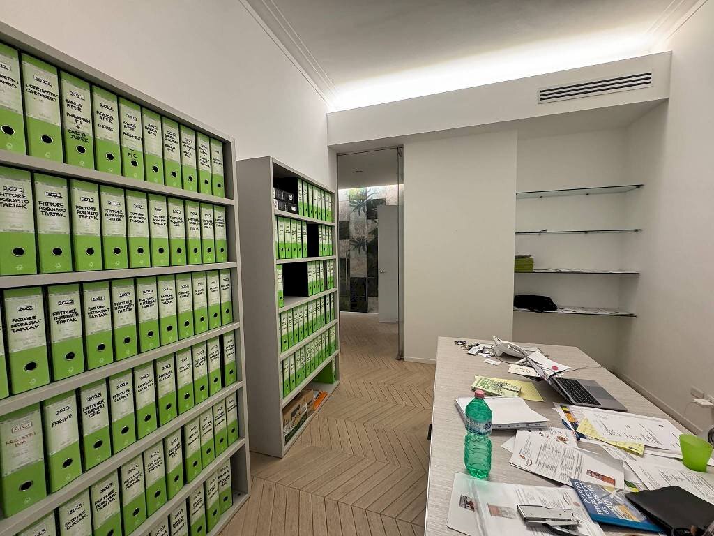 Interno non residenziale - Trilocale via Raimondo Franchetti, 4, Milano - foto 2