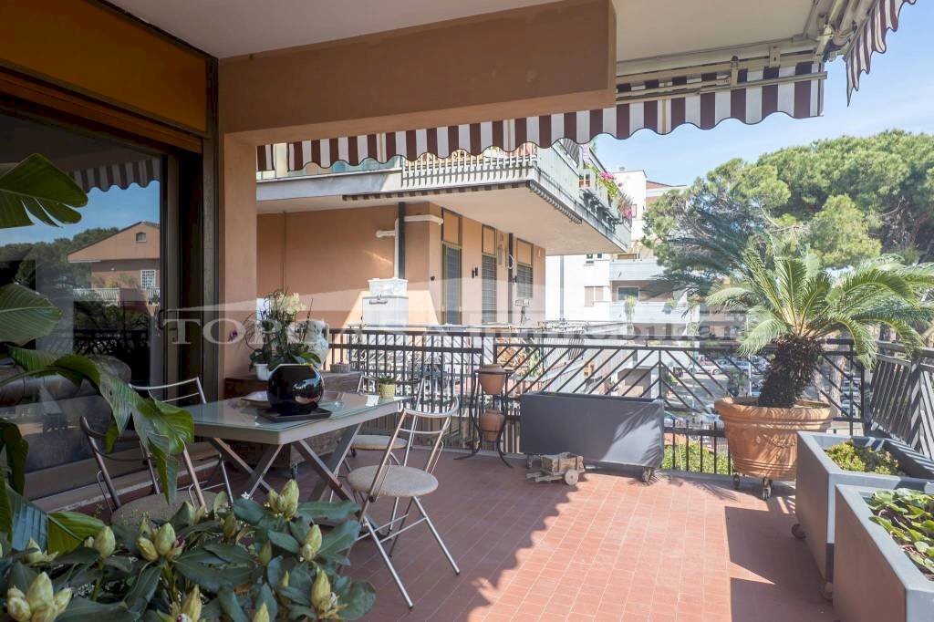 Terrazzo - Appartamento via Antonio Schivardi, 39, Roma - foto 1