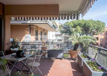 Terrazzo - Appartamento via Antonio Schivardi, 39, Roma - foto 2