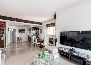 Salone - Appartamento via Antonio Schivardi, 39, Roma - foto 23